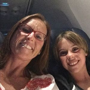 Meet your Posher, Carla